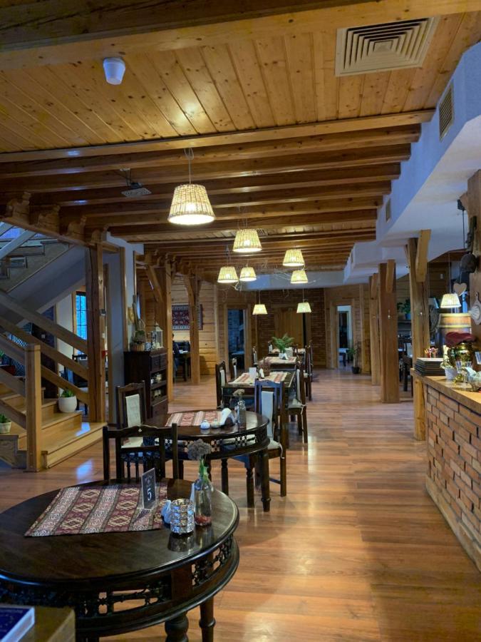 Hotel Tyrol I Restauracja Zycie Gruzji Osielsko Esterno foto