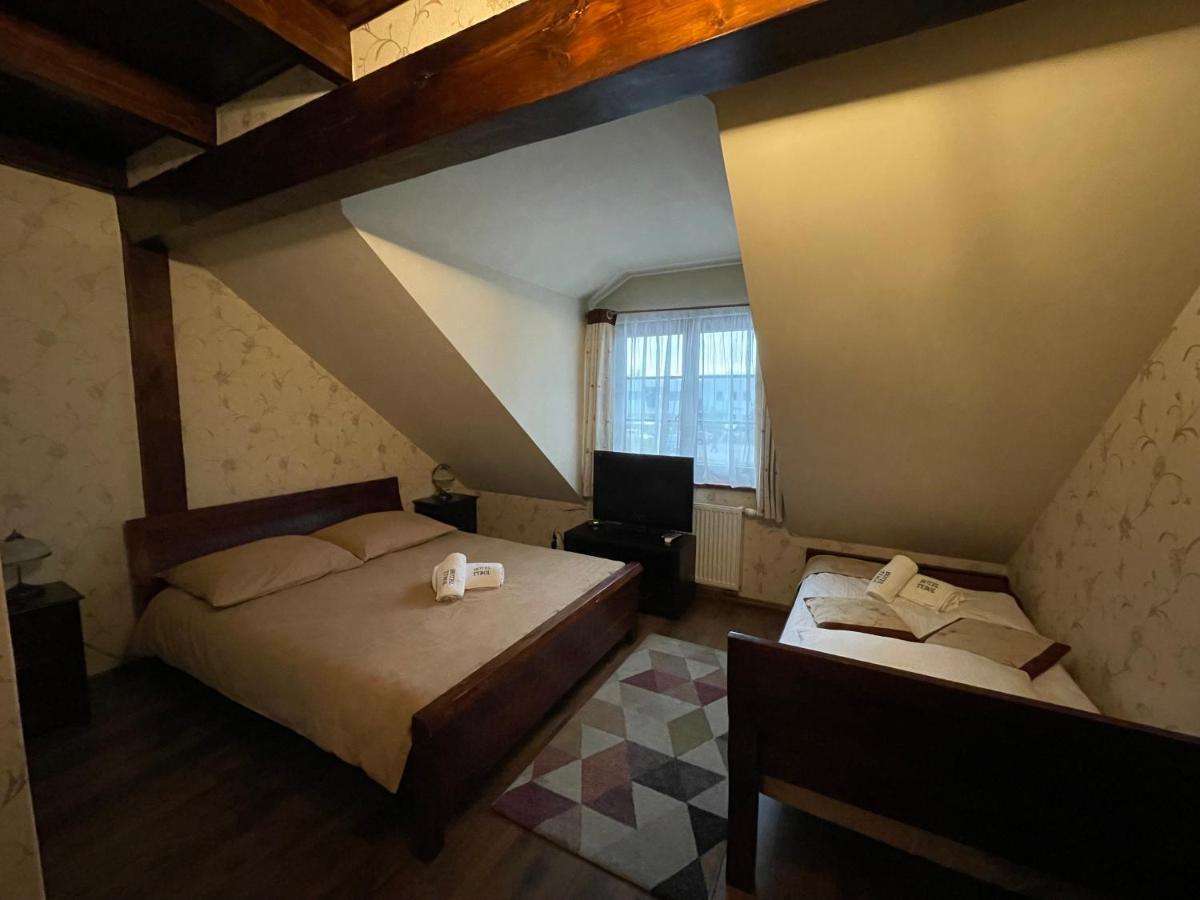 Hotel Tyrol I Restauracja Zycie Gruzji Osielsko Esterno foto
