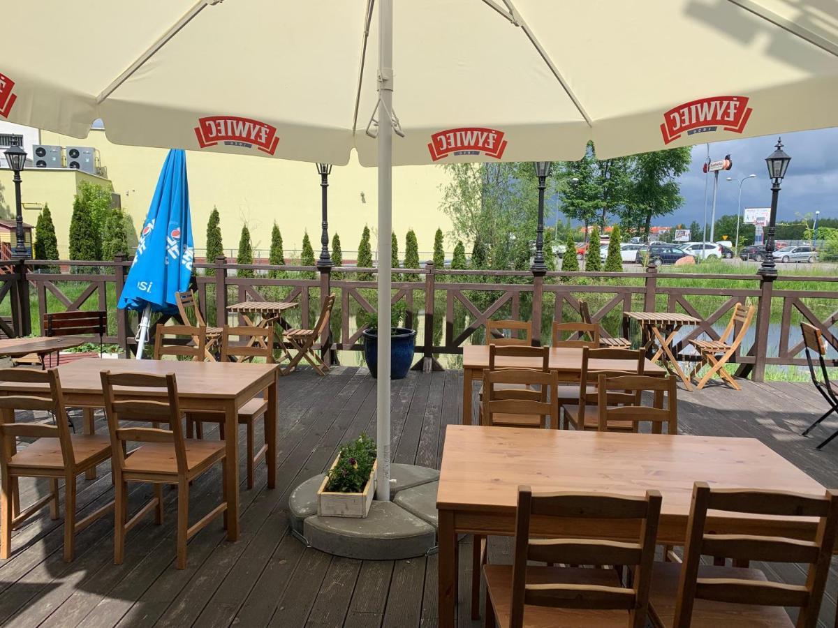 Hotel Tyrol I Restauracja Zycie Gruzji Osielsko Esterno foto