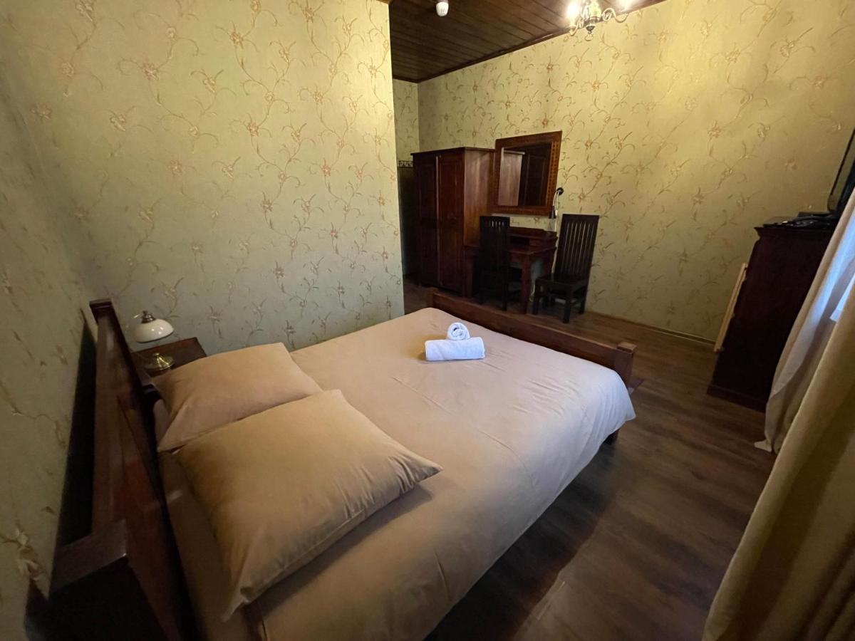 Hotel Tyrol I Restauracja Zycie Gruzji Osielsko Esterno foto