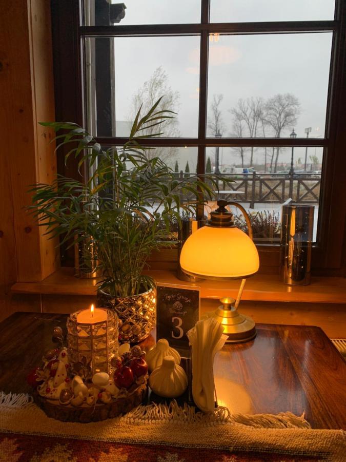 Hotel Tyrol I Restauracja Zycie Gruzji Osielsko Esterno foto
