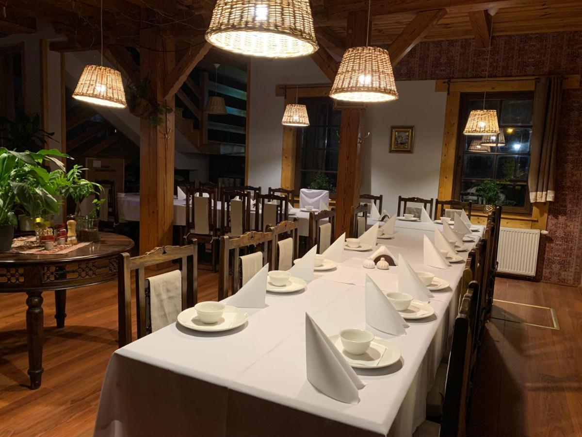 Hotel Tyrol I Restauracja Zycie Gruzji Osielsko Esterno foto